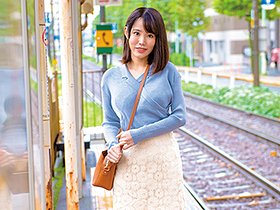 服飾系短大生・みさちゃん（20）はマジメそうに見えるけど…チ○ポがデカけりゃ誰とでもSEXするヤリマン女子　サンプル画像02